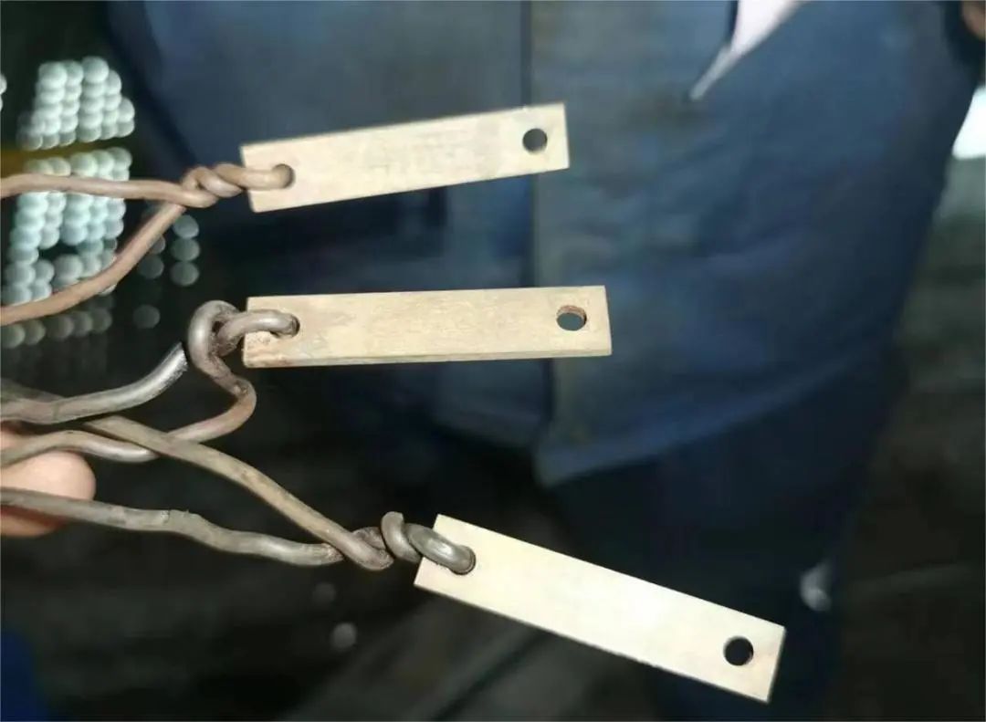 ���Ĳ�ͣ�����ǰ�� ������������̫ɭ���A����偠t���W��ϴ�Ŀ�@�͑���P